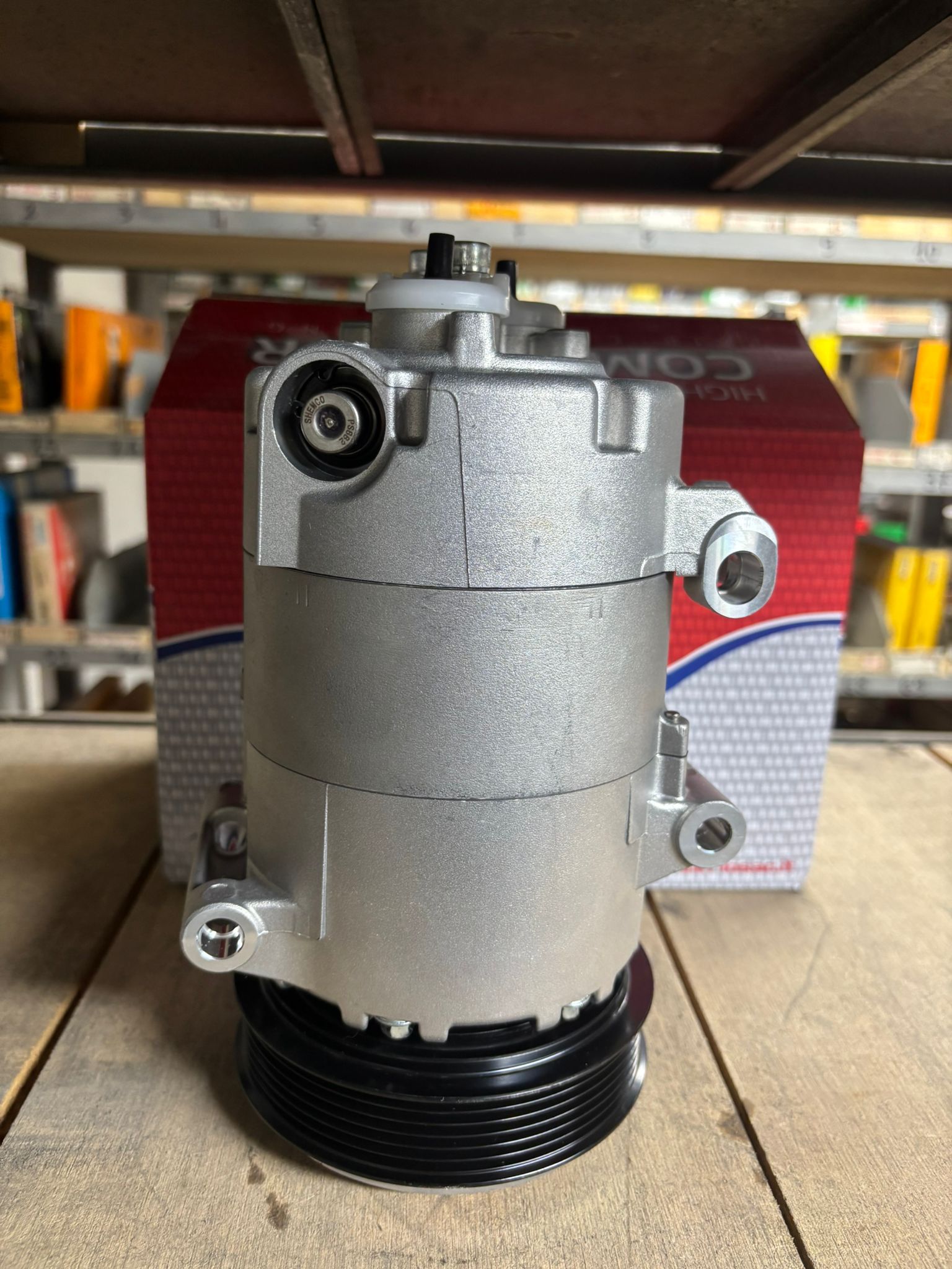 Compressore, climatizzatore KRIOS Ford C-max / Ford focus II/ Volvo - immagine 3