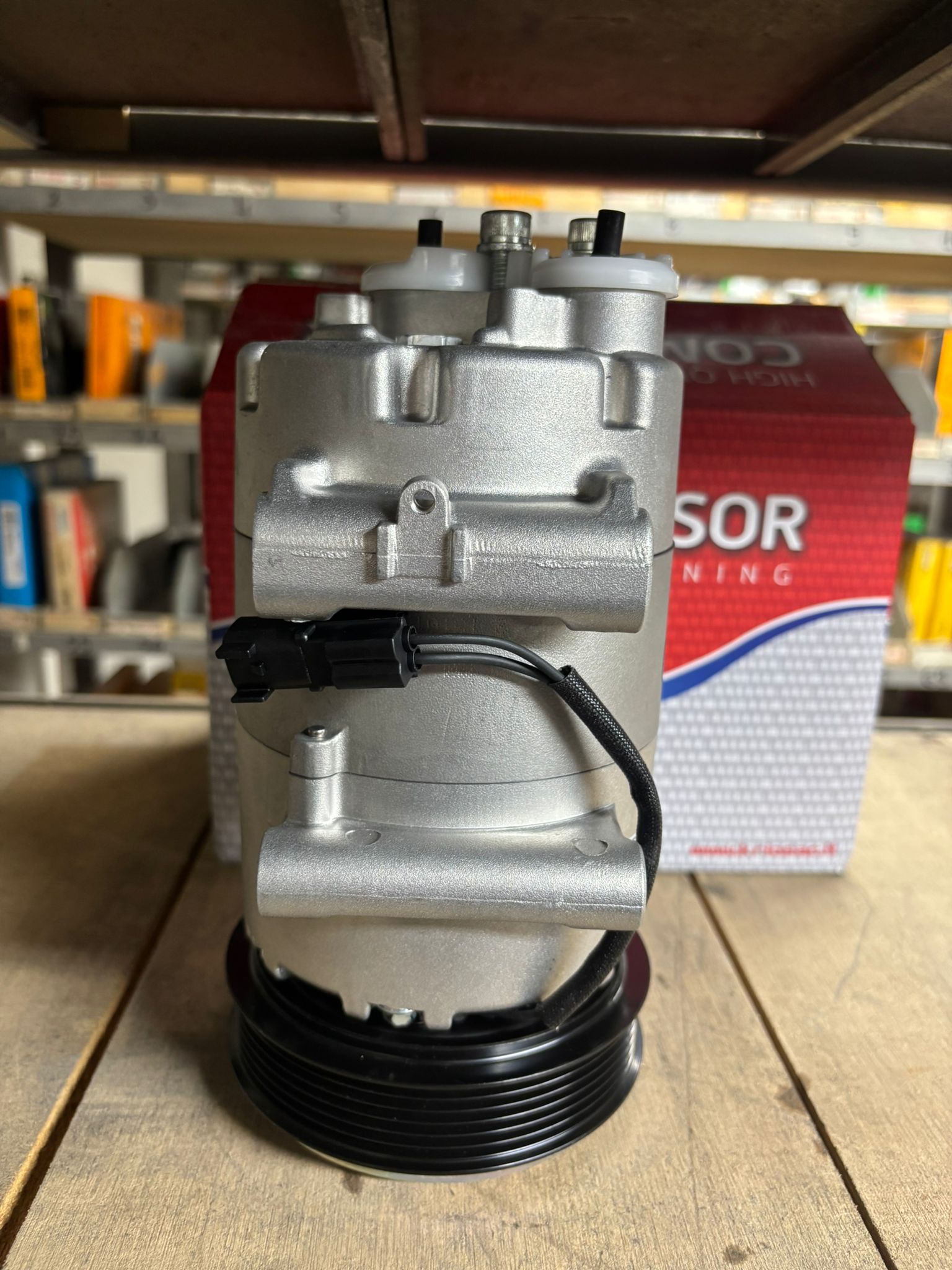 Compressore, climatizzatore KRIOS Ford C-max / Ford focus II/ Volvo - immagine 2