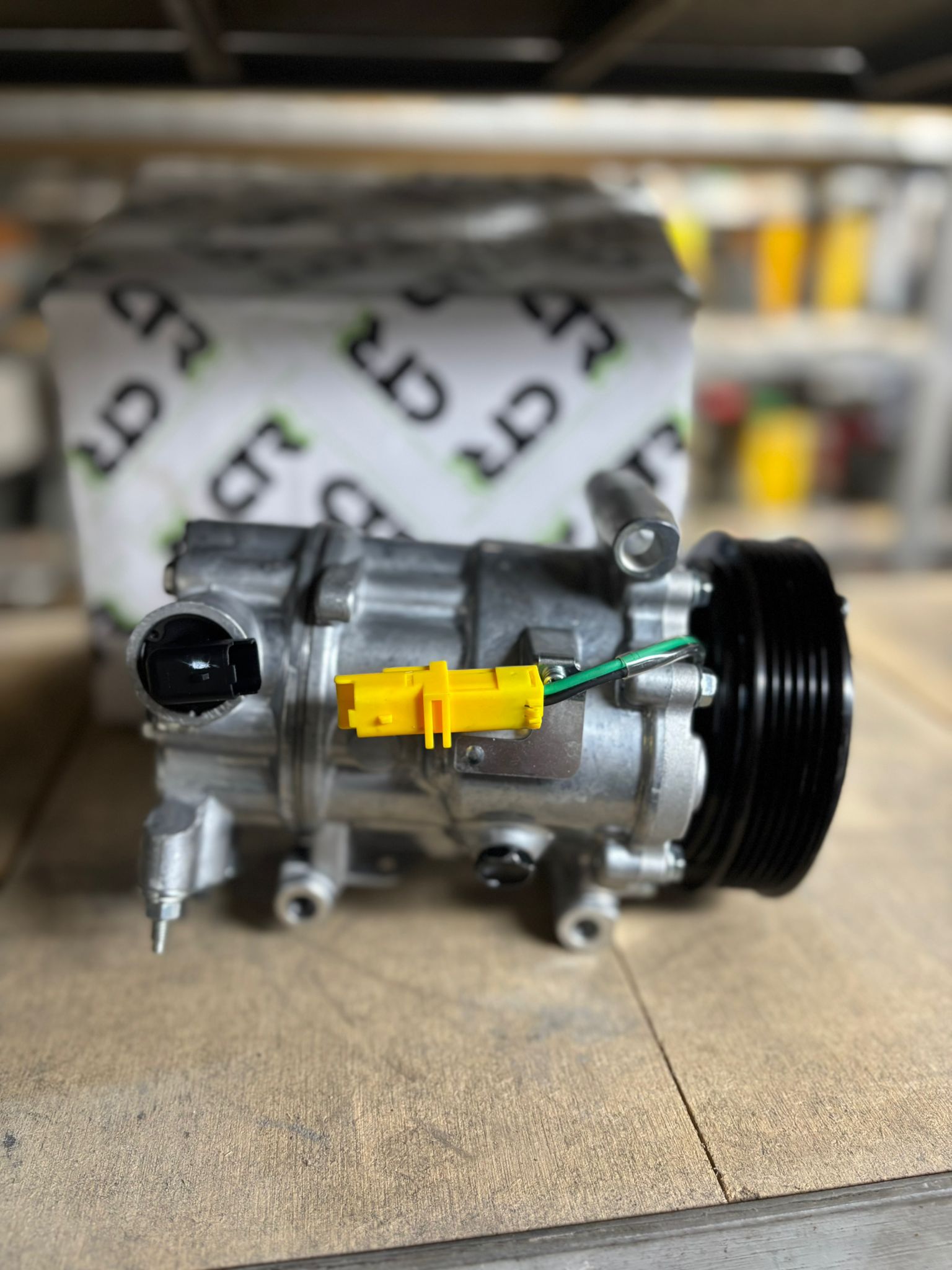 Compressore climatizzatore CTR Citroen Berlingo / C3 II - immagine 3