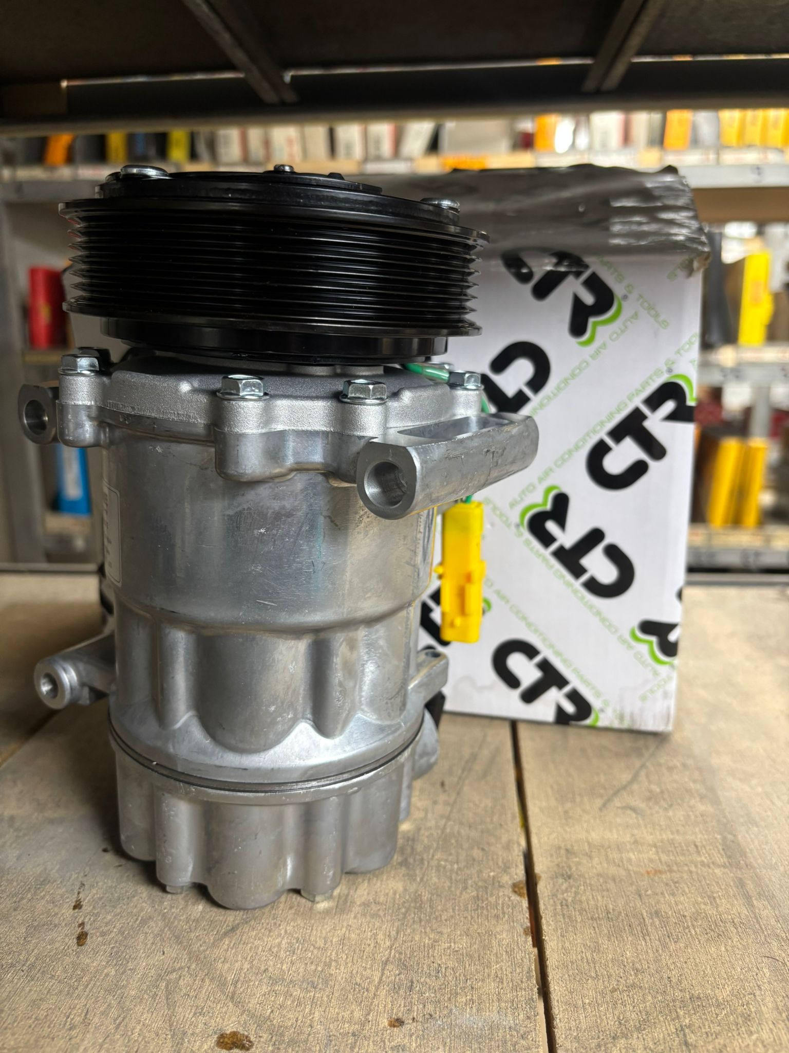 Compressore climatizzatore CTR Citroen Berlingo / C3 II - immagine 8